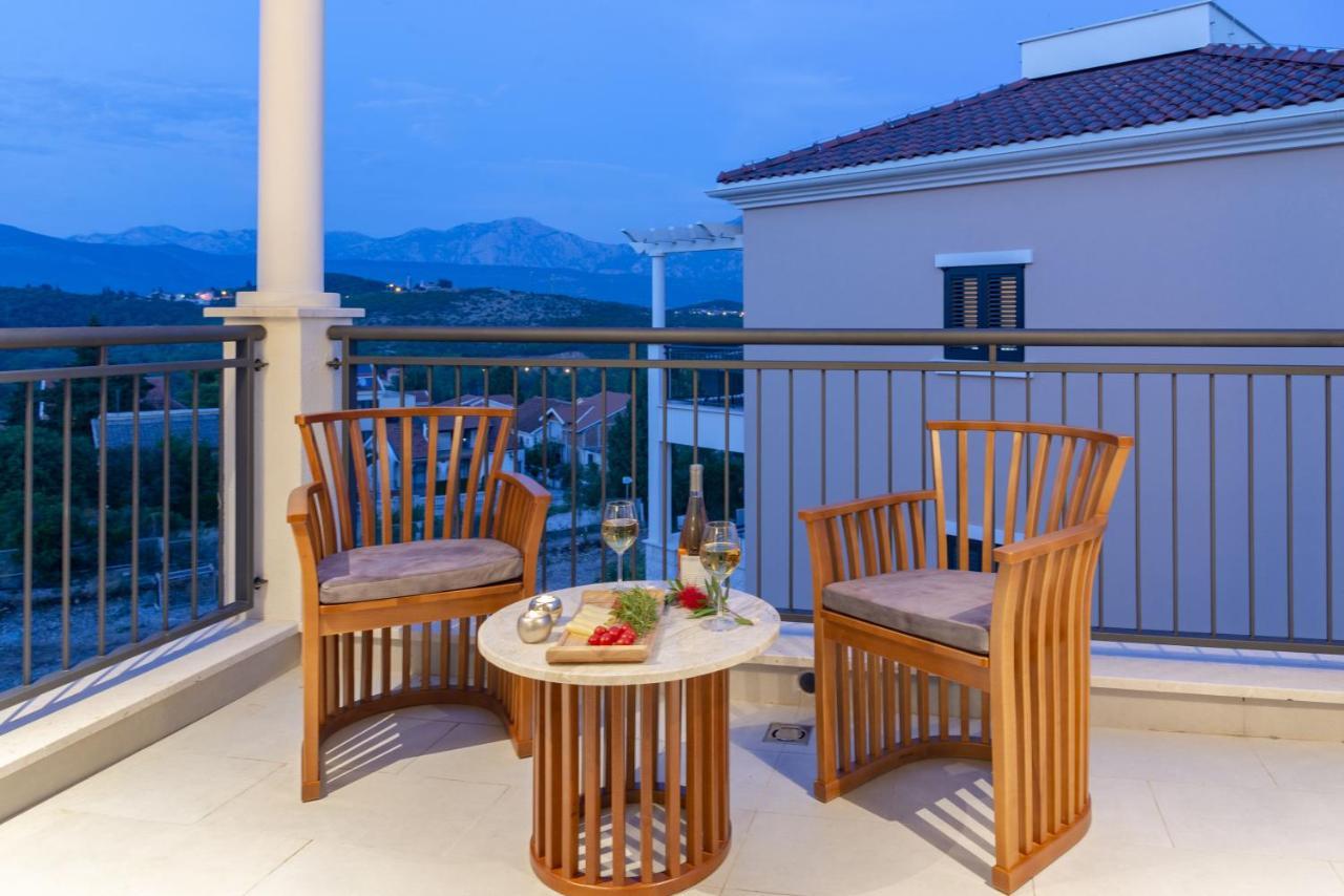 Lustica Apartments Central Tivat Exteriér fotografie